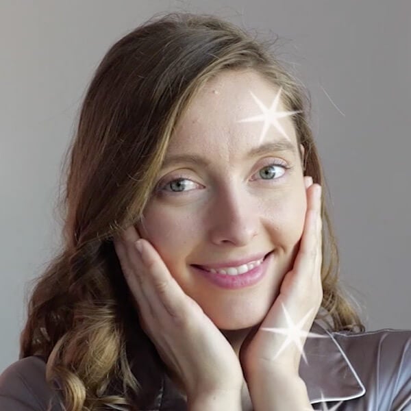 Anti-aging silk pillowcase