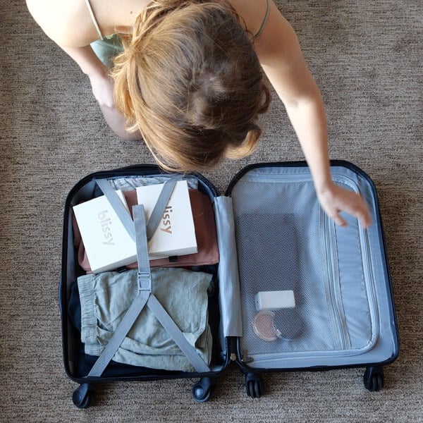 Travel silk pillowcase